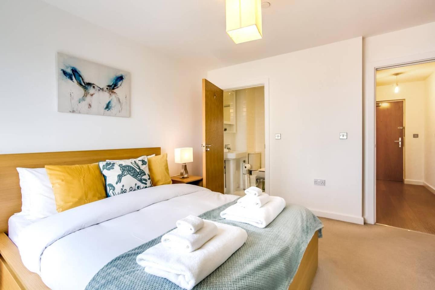 Guestready - Comfort By The Thames, W/ Balcony London Ngoại thất bức ảnh